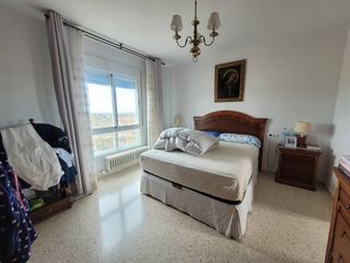 Duplex in Baza. Venta de dúplex amplio en baza