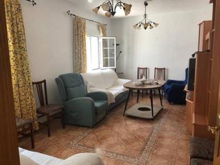 Maison à Baza. Casa en venta en baza