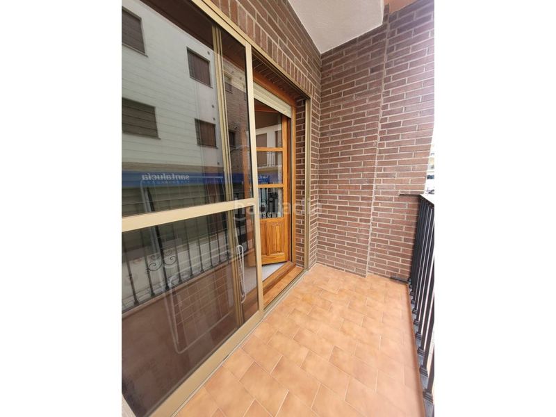 Foto c41f465d-1dbc-42ab-aec2-ccd1c2f6c794. Piso  en venta en Baza