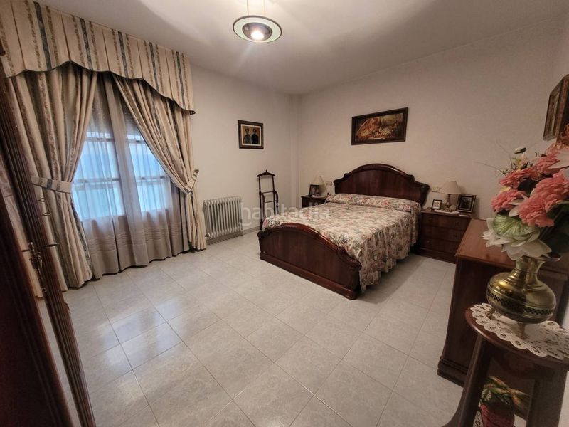 Foto e19c287b-e191-4aa7-a4eb-372869bc1dd6. Piso  en venta en Baza