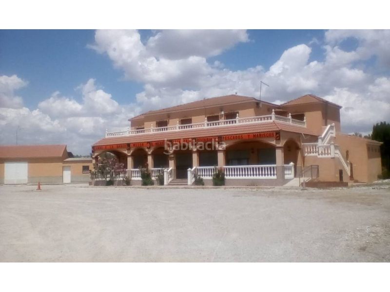 Foto 8a0ff176-ee09-4570-9678-3507b5849b63. Edificio in Cuevas del Campo