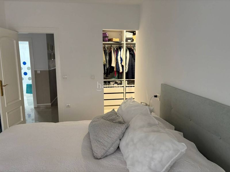 Foto 49129c8b-1bd4-4de5-b962-fbdda95d658f. Pis amb calefacció aparcament a Baza