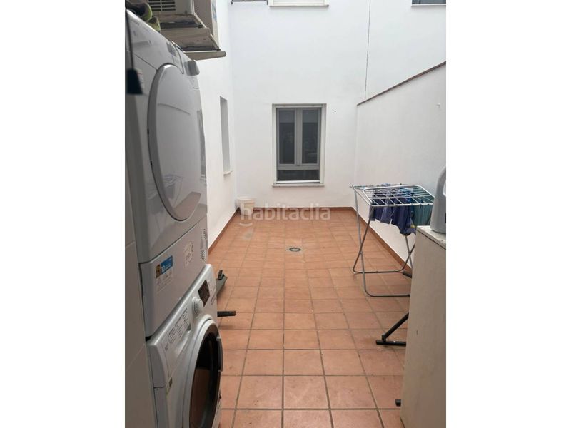 Foto 72de9955-f892-4be0-adb7-266c24c5b71b. Pis amb calefacció aparcament a Baza