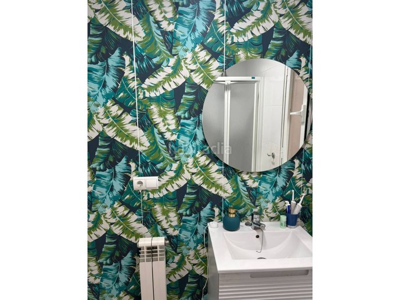 Foto ac53a372-0fa0-43f5-8c19-f65c285c6698. Pis amb calefacció aparcament a Baza