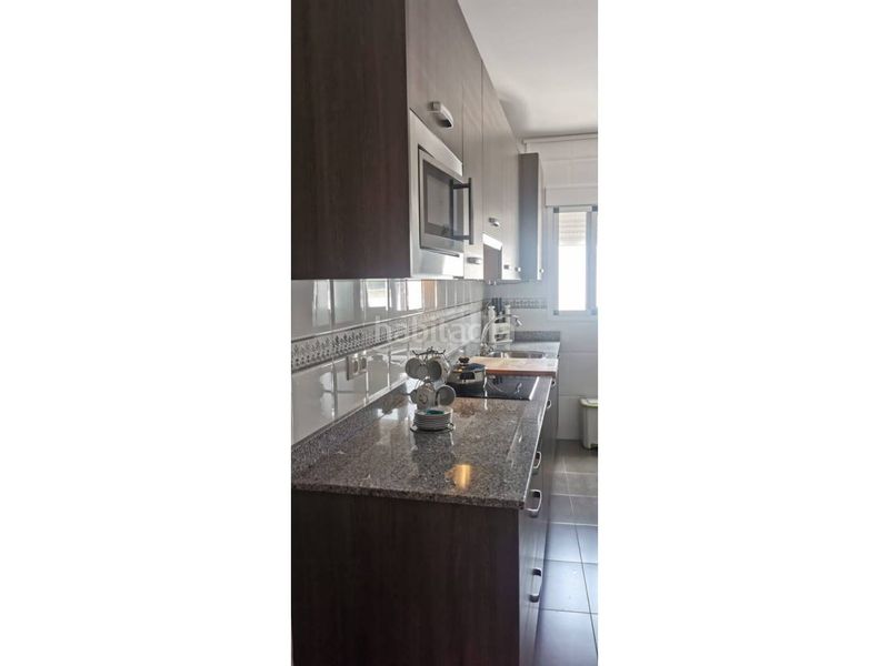 Foto 5afdf092-6e33-4bd3-95d2-511acc4693b7. Piso venta de piso en Baza