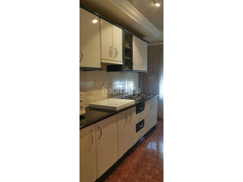 Foto 7cc12ab2-e0f8-4466-bdbe-51ba6b07183d. Piso venta de piso en Baza