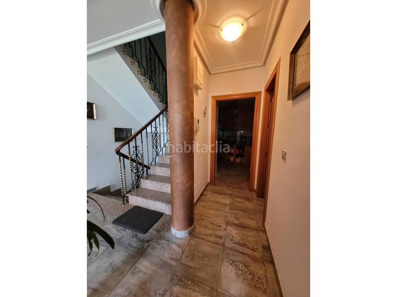 Foto 5bff96e9-9dca-4476-a266-8c9c5d3635a5. Casa amb calefacció aparcament piscina a Baza