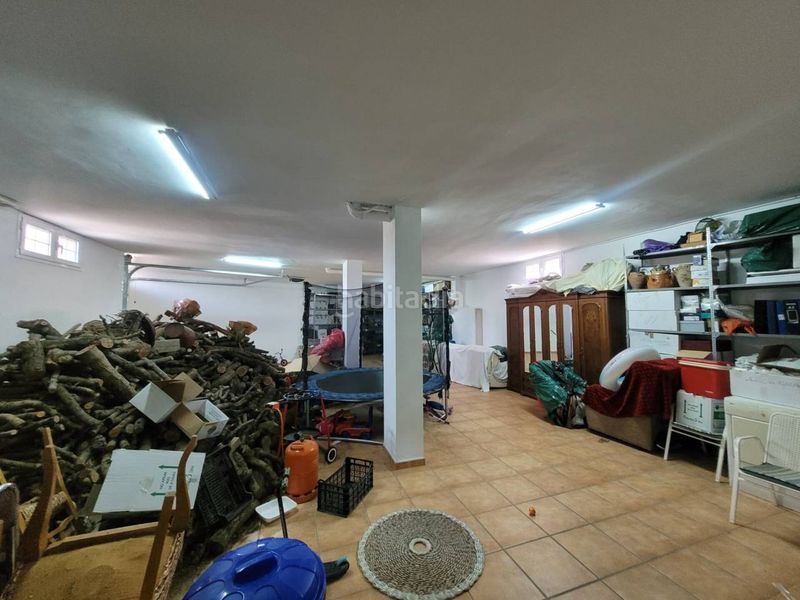 Foto 5ecb7f25-9136-42ca-b374-322b3dc37f30. Casa amb calefacció aparcament piscina a Baza