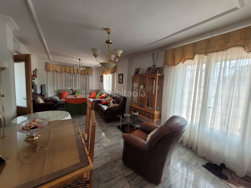 Foto b79af8d4-5e0d-423b-b6ae-3402f13fc534. Casa amb calefacció aparcament piscina a Baza