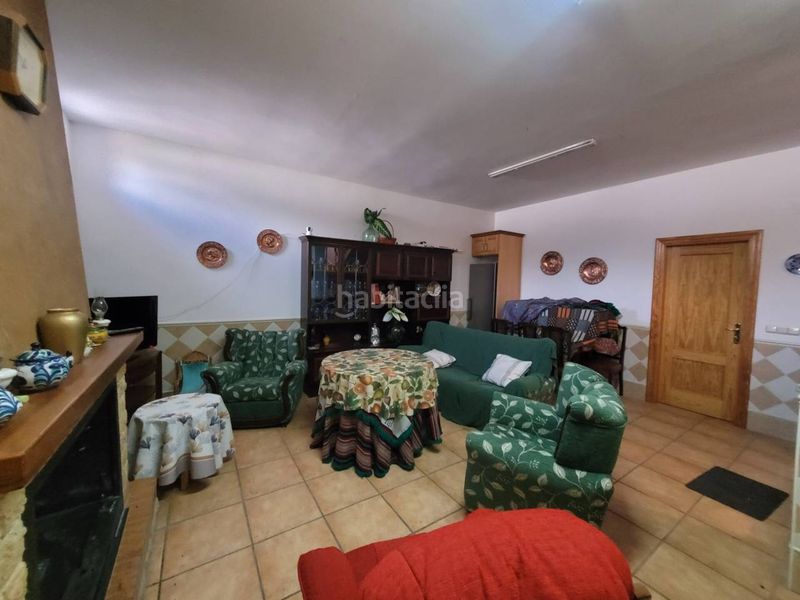 Foto ba397159-0ff9-49ff-ad9b-7af8c1d15d60. Casa amb calefacció aparcament piscina a Baza