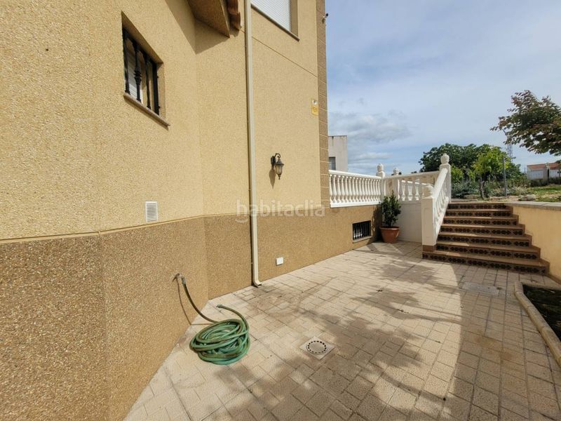 Foto bec02387-a15c-4dc7-b77c-46e596dc9014. Casa amb calefacció aparcament piscina a Baza