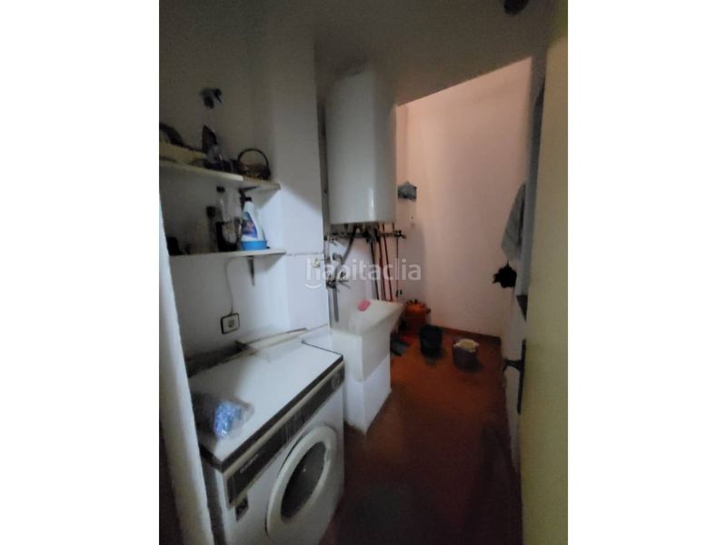Foto 6871a418-176e-4c28-9a7b-ea9cc92a7dd0. Casa amb aparcament a Baza