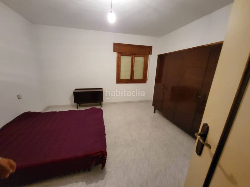 Foto 7e5c6262-58d4-4536-99e3-6bb3a746fe25. Casa amb aparcament a Baza
