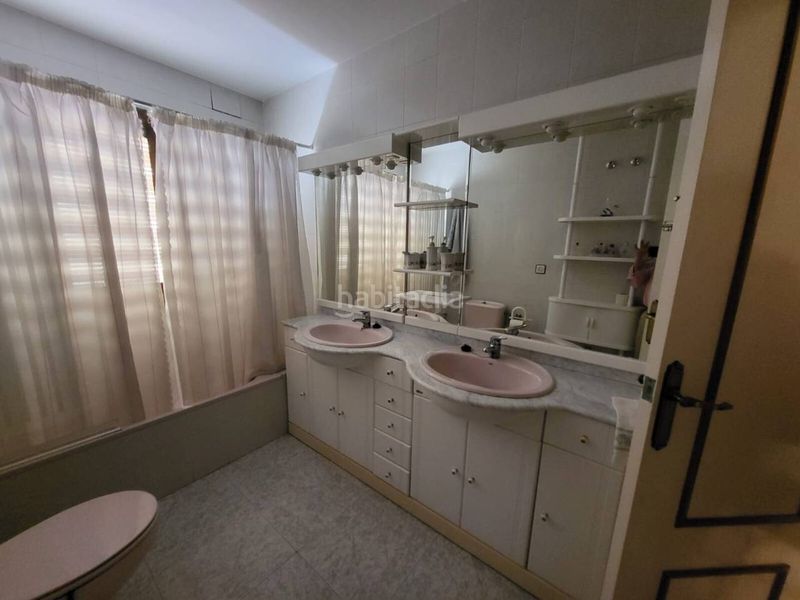Foto 8c166767-6835-408b-8b26-ed9d94da3081. Casa amb aparcament a Baza