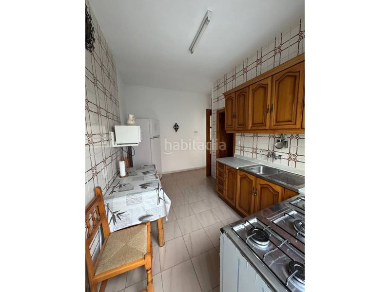 Foto f76d2fd7-4714-4075-9865-740176bab0df. Casa amb calefacció a Baza