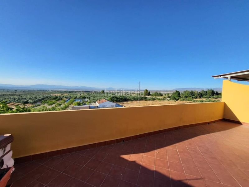 Foto 0ade17f8-5029-4d53-a0a4-7a262a018a46. Casa amb aparcament a Baza