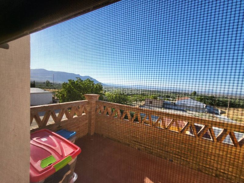 Foto 31cc2e37-f45c-4dca-9753-d92db5308609. Casa amb aparcament a Baza