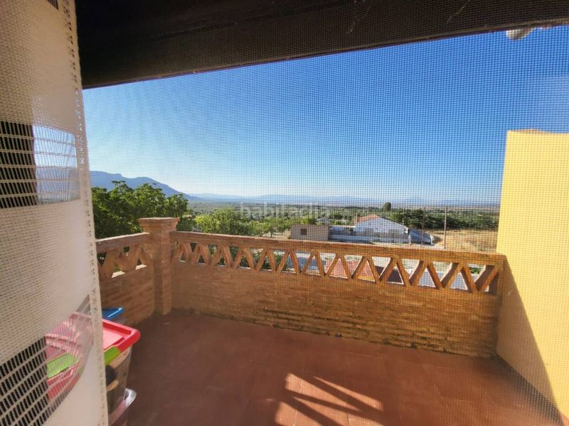 Foto 4fab96e4-ee1b-4dcc-b447-4bdb7f7ec9e3. Casa amb aparcament a Baza
