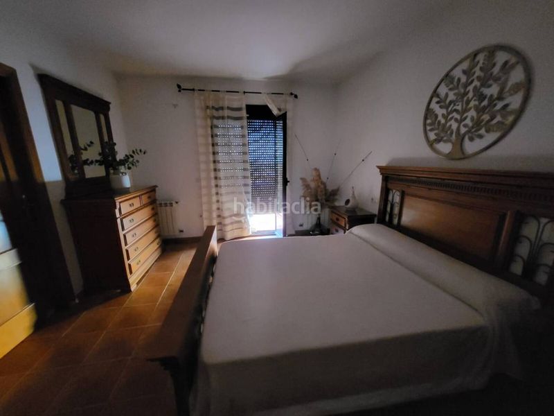 Foto 523825bc-dd93-48bb-8b89-84349b044782. Casa amb aparcament a Baza