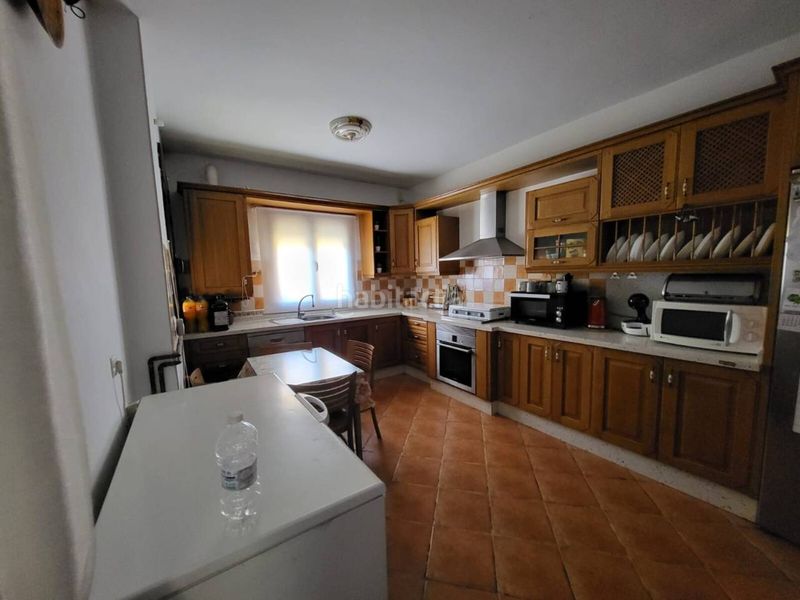 Foto 7f4aa9c4-ef3a-4f9c-96d9-afdfc31c6e20. Casa amb aparcament a Baza