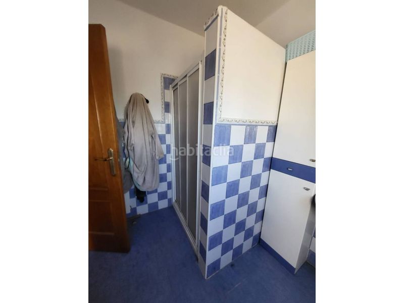 Foto 8ea7ec4d-52cd-4fdb-a845-868b33963bcd. Casa amb aparcament a Baza