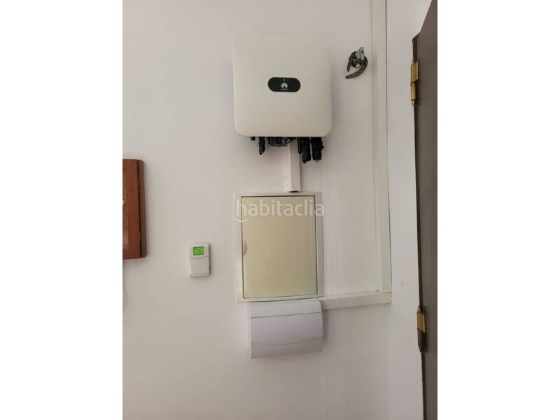 Foto ca63dc24-cfbc-431f-9ef1-5c47e4280340. Casa amb aparcament a Baza
