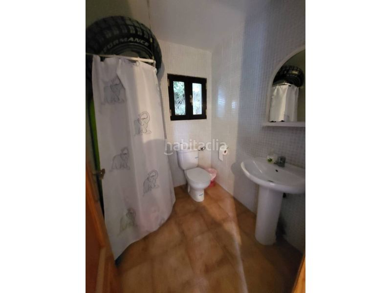 Foto 6b415f09-6f92-4275-8db0-7f9599297e23. Chalet venta de villa en Baza