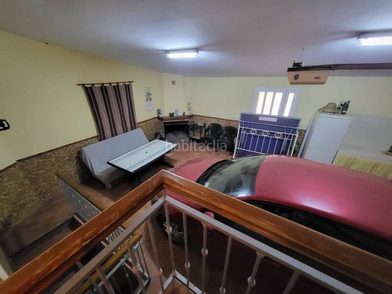 Foto 79cf9c02-33da-43e0-856a-827a75d27f98. Chalet venta de villa en Baza