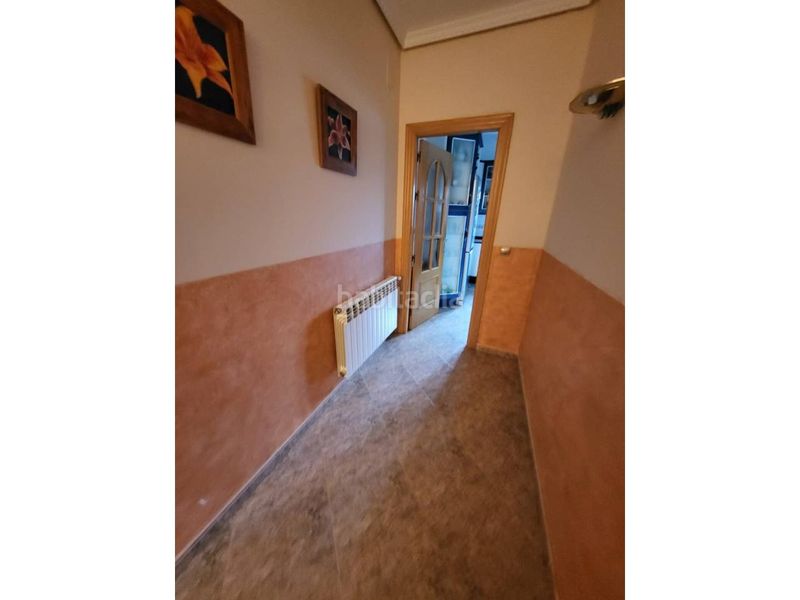 Foto 7b2552b5-c9b0-4533-b21d-50f9ca1cc280. Chalet venta de villa en Baza