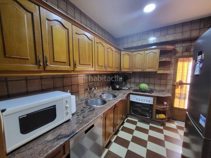 Foto 15865fb3-c31f-42f9-a2a2-f12d13c96cf7. Casa venta de casa en Baza