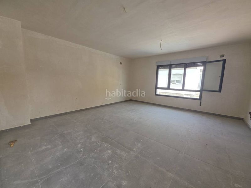 Foto 0c29a870-3ae2-48df-bc3b-ef9811fe5014. Casa amb calefacció aparcament a Baza