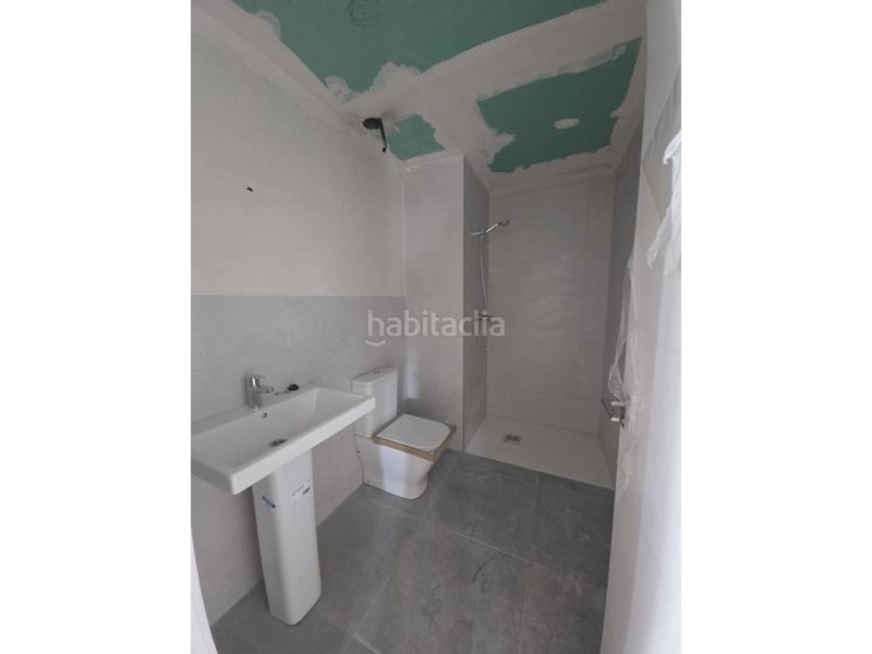 Foto deb45267-175d-45a5-bbd3-293d404f9da3. Casa amb calefacció aparcament a Baza
