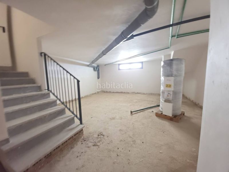 Foto e14ecfd8-80fc-49d7-ba7b-e1e119415415. Casa amb calefacció aparcament a Baza