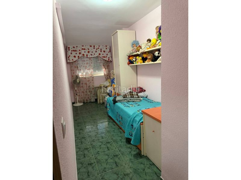 Foto 23a9d0da-0708-4bb4-a798-f65445ebcf77. Casa amb aparcament piscina a Baza