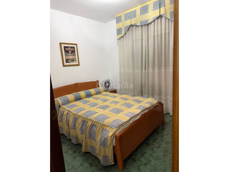 Foto f7d84090-0844-4146-9a50-87544b5cecca. Casa amb aparcament piscina a Baza