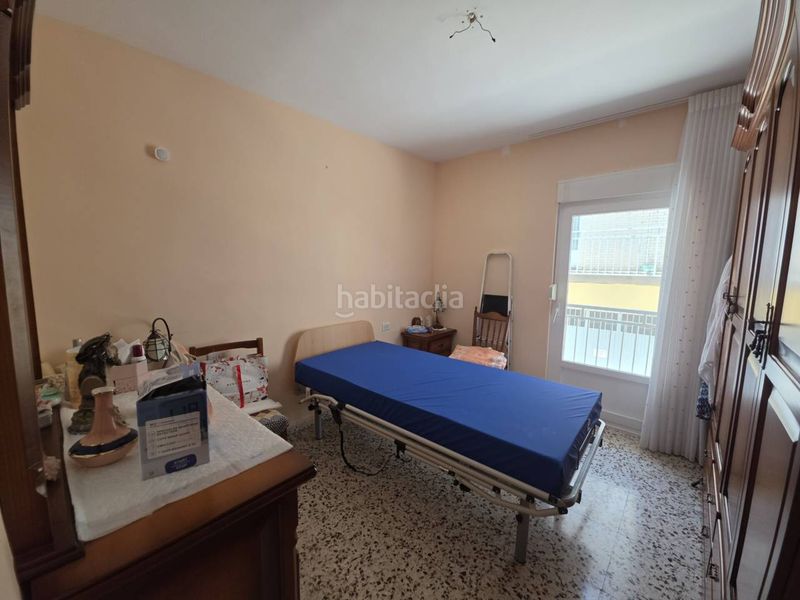 Foto 4ac3f23a-e3b5-40af-a613-7786b96ecec6. Pis a Baza