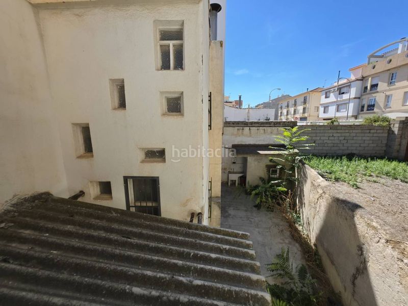 Foto 07fc3979-0a22-4cd4-b1a1-6eb028258694. Maison avec parking dans Baza