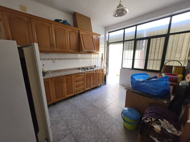 Foto 46cbbf79-b056-498f-828a-088769f7d0f4. Maison avec parking dans Baza