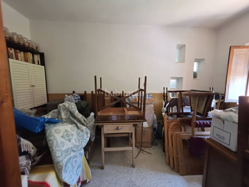 Foto 9cce31fe-0a87-4b65-b61a-42c1f1e06d73. Maison avec parking dans Baza