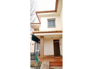 Xalet a Baza. Chalet en venta en baza