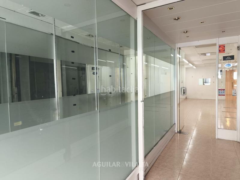 Foto e19f31c2-cdb4-4ff9-98bd-edcbf2922ae5. Alquiler local comercial local en alquiler centrico en Granollers