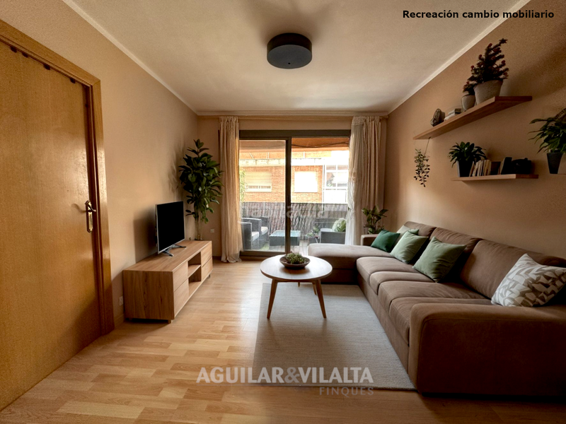 Foto 63bd7c20-2b09-4d9b-8887-2c5f193a13c7. Piso  con balcón y orientación sur en Sant miquel Granollers
