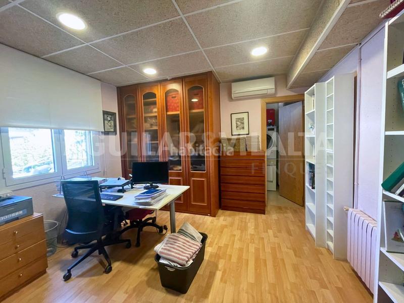 Foto ae06a853-0ae4-49e0-8643-1ce0184443fb. Casa para dos familias con piscina en Vallromanes