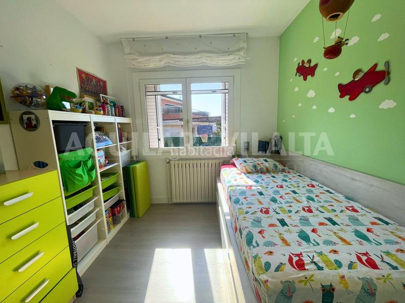 Foto b9efae19-1cc1-4b37-9a44-08cbff3dd16d. Casa para dos familias con piscina en Vallromanes