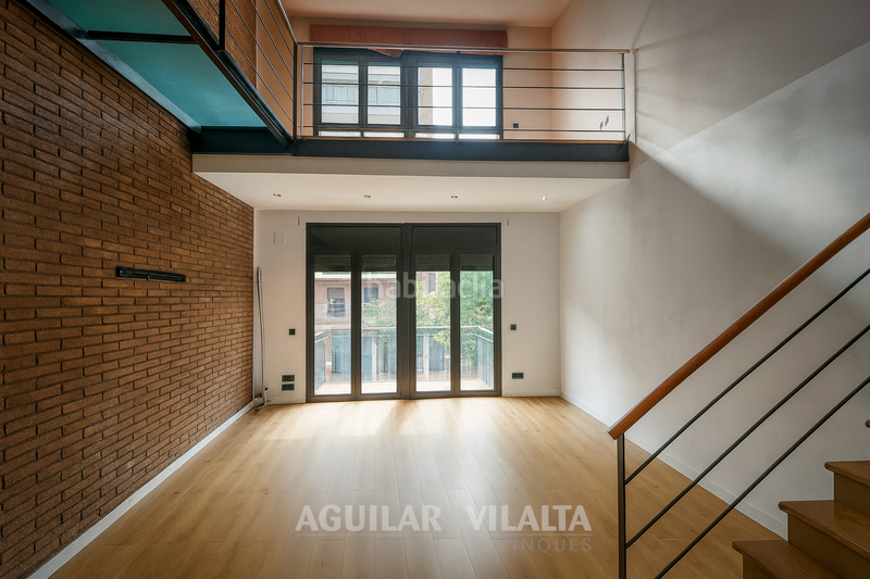 Foto 0ca151f8-fd94-4031-a888-7b67b7167ba1. Casa adosada casa amplia con piscina en el centro en Granollers