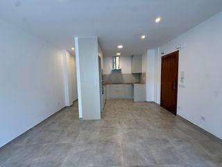 Flat in Sant Hilari Sacalm. Planta baja en venta en sant hilari
