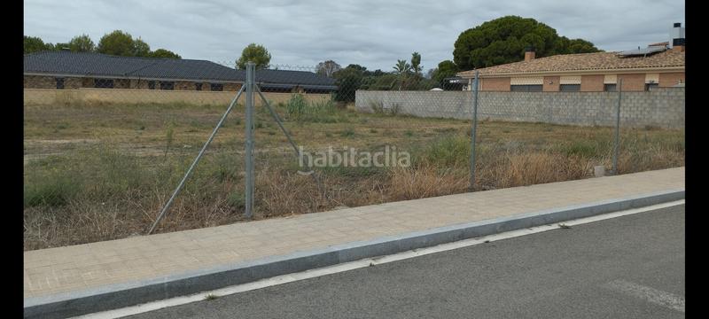 Foto e89bf343-7a8c-47bb-a922-4ecf1ed4bf49. Terreno residencial en carrer de les roses 22 en Migjorn Reus