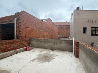 Haus in Carrer de l'agricultura 237. Una casa con historia. una inversión con futuro.