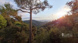 Terreny residencial a Carrer dels geranis 6. U sueo empieza aqu: construye tu hogar en el corazn verde de
