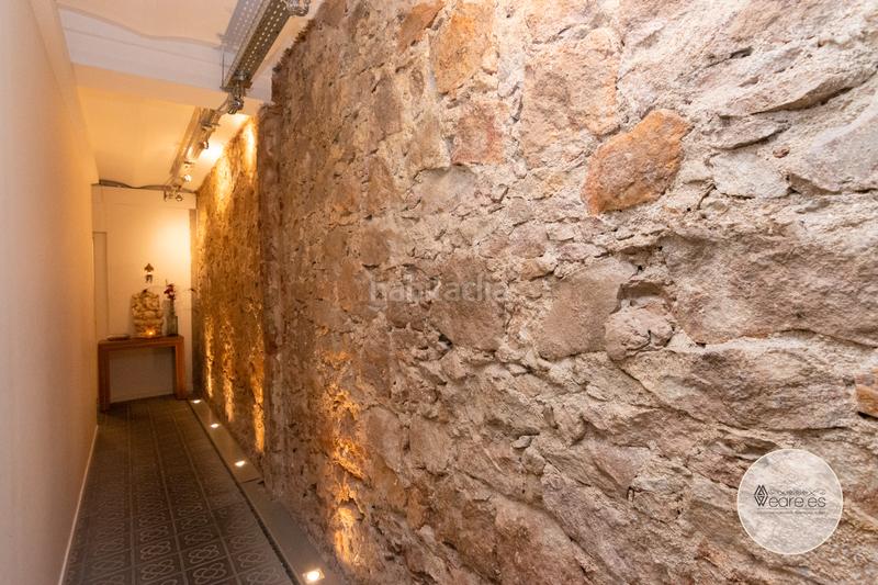 Foto de083056-83e9-495c-95ec-8ca6cf09d4c5. Local commercial avec chauffage dans L´Antiga Esquerra de l´Eixample Barcelona